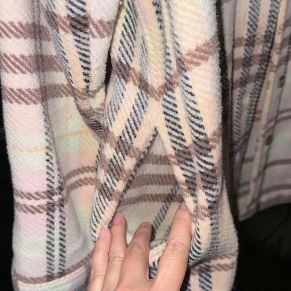 Universal Thread shacket - Picture 5 of 6